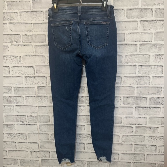 Women’s Joe’s Medium wash shark bite skinny jeans 27 - Picture 2 of 4